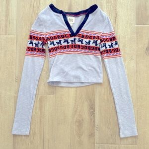 urban outfitters long sleeve crop sweater